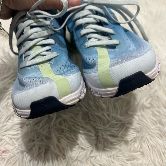 On Cloud Cloudflow Running Sneakers Women’s- Size 5 - Picture 5 of 10